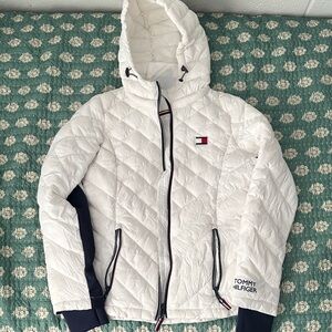 Tommy Hilfiger White Quilted Hooded Jacket